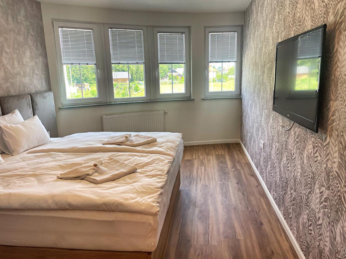 Vila Urbana Luxury Apartments 勒什 外观 照片